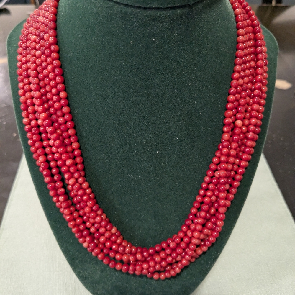 Genuine Coral Beaded Necklace - Picture 9 of 13